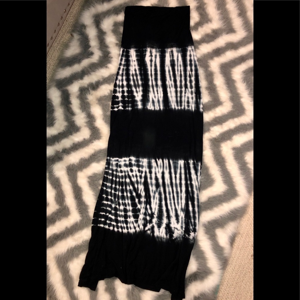 LOVE CULTURE black and white tie dye maxi dress